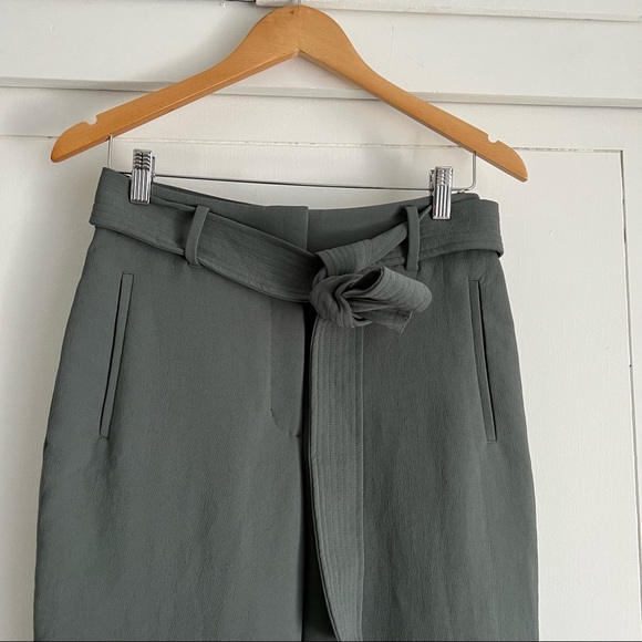 Aritzia Pants - Aritzia Tie Front Pant